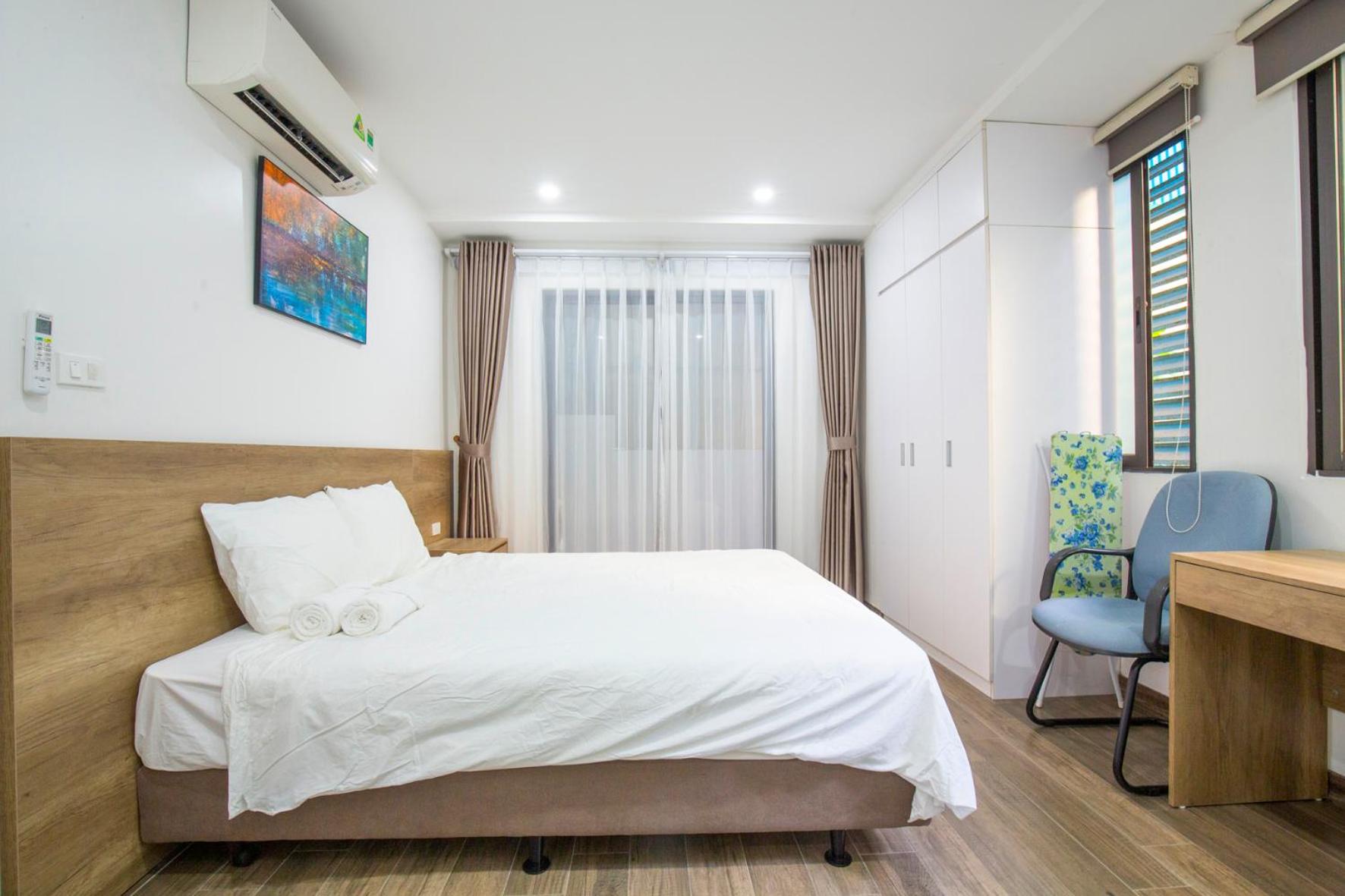 The Valley - Westlake Apartment