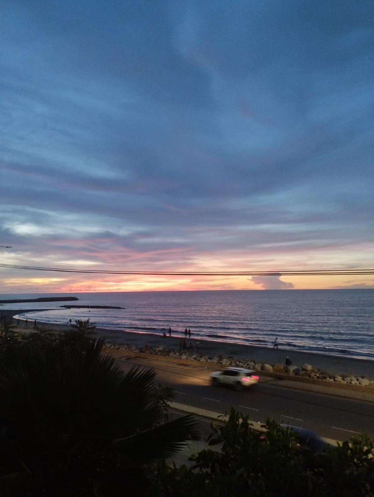 Apartamento moderno frente al mar