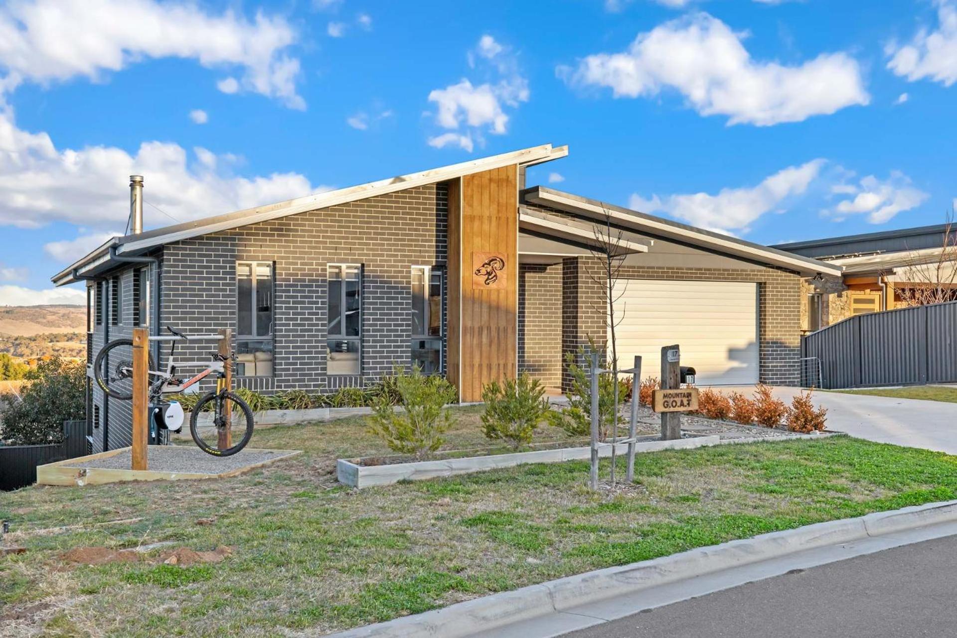 Hotel Mountain G.o.a.t.