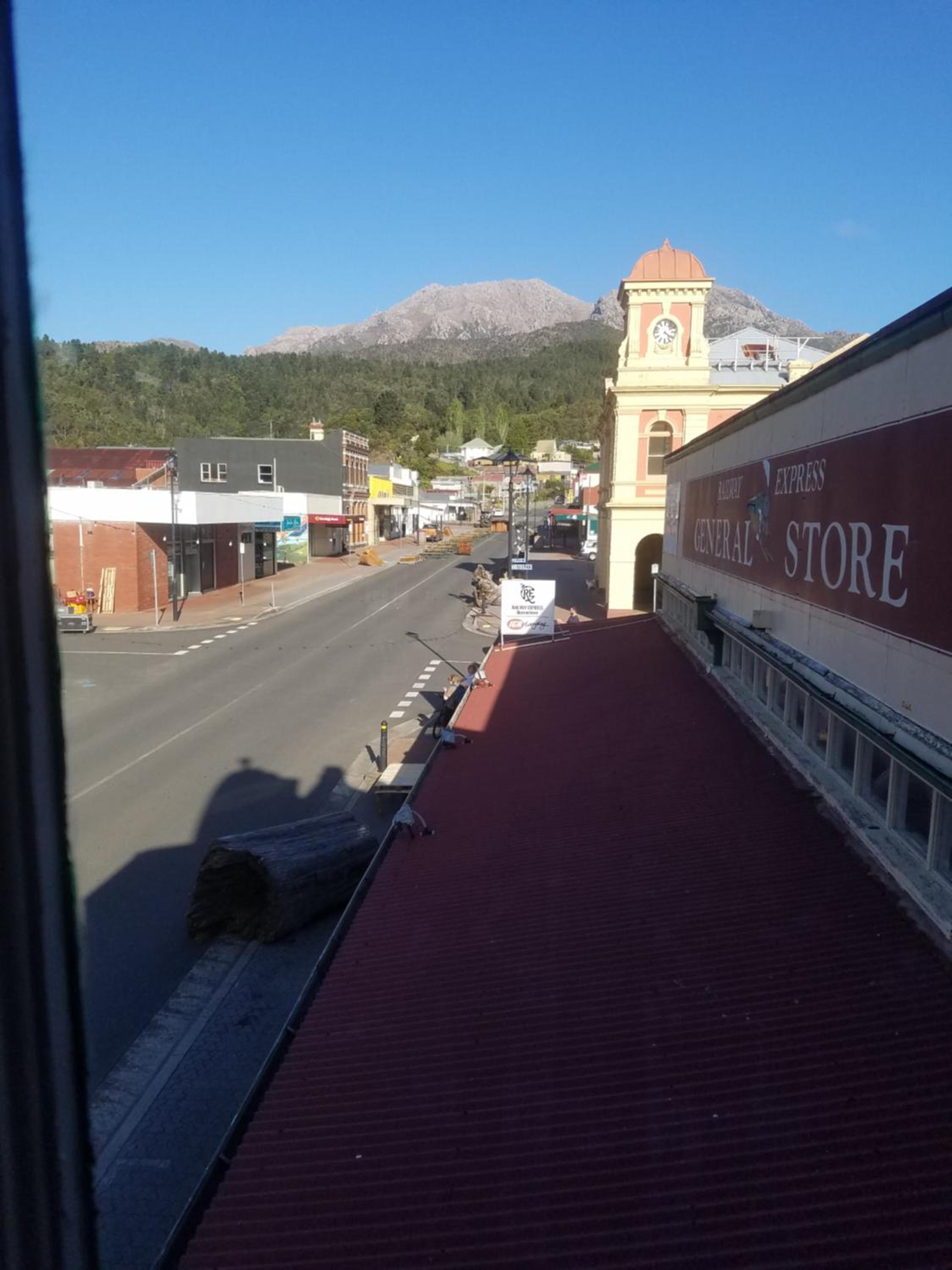 Hunters Hotel