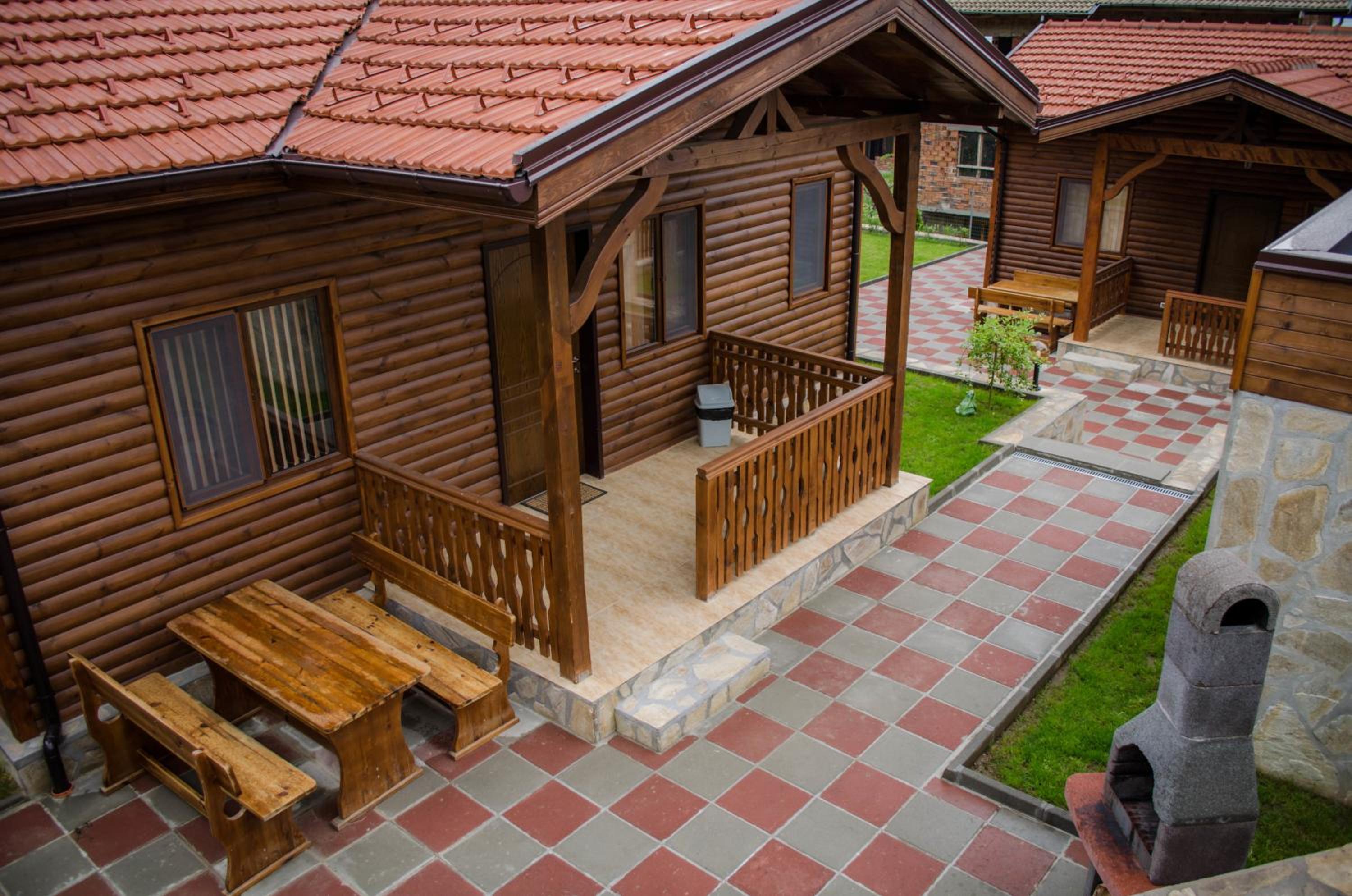 Yoneda Houses