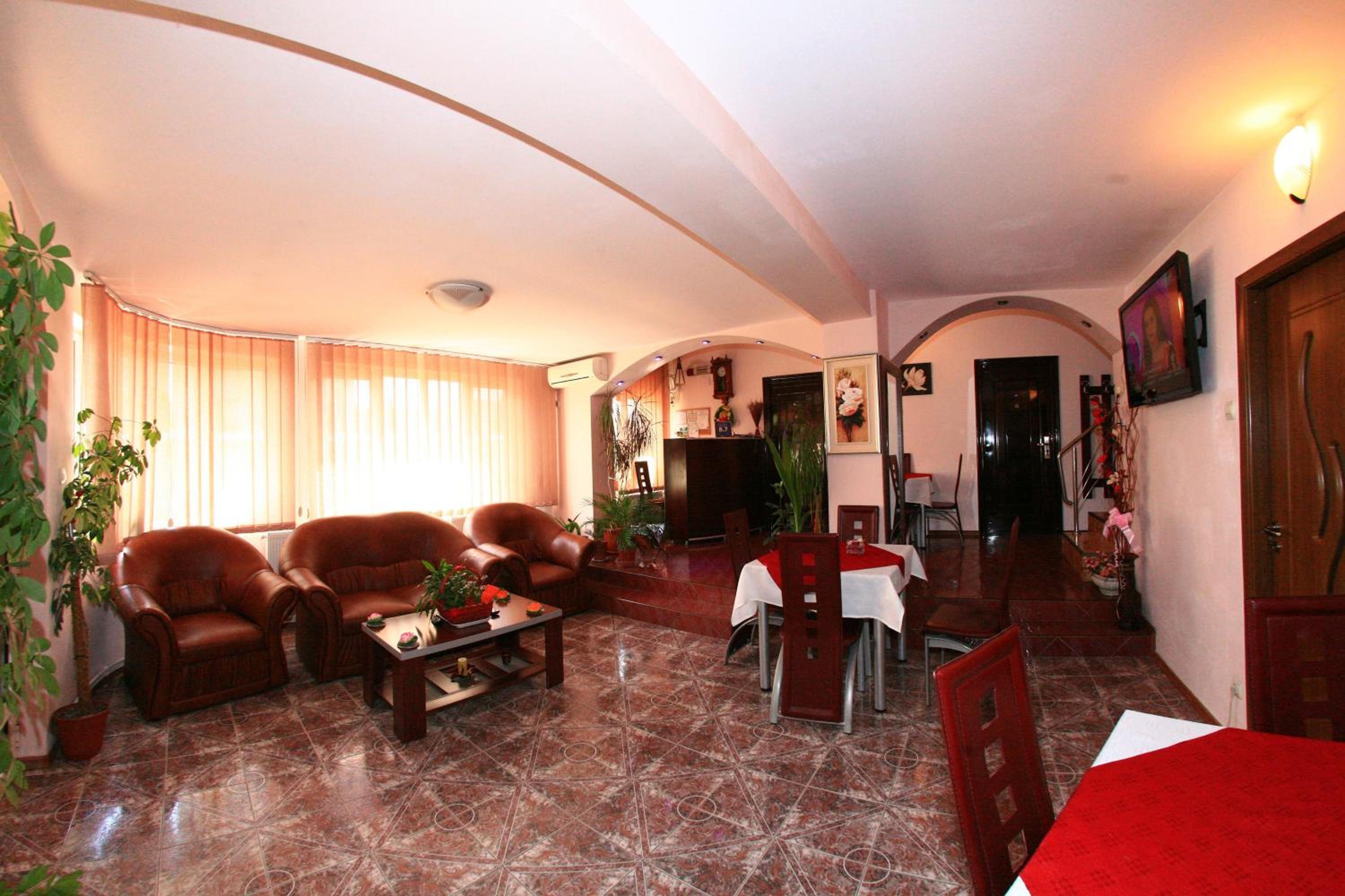 Radena view 3