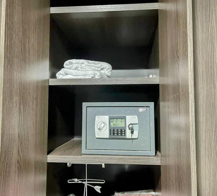 Full apartment with fast wi-fi