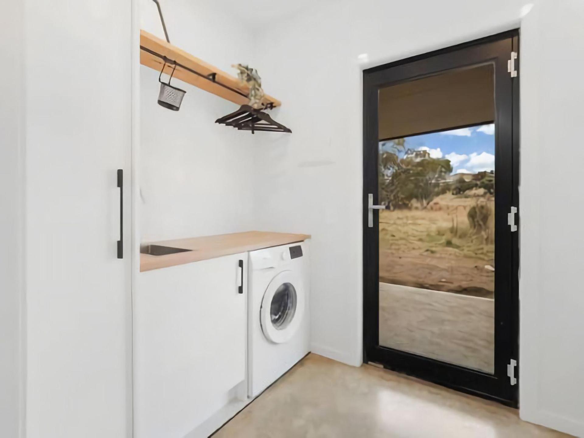 Candlebark Retreat