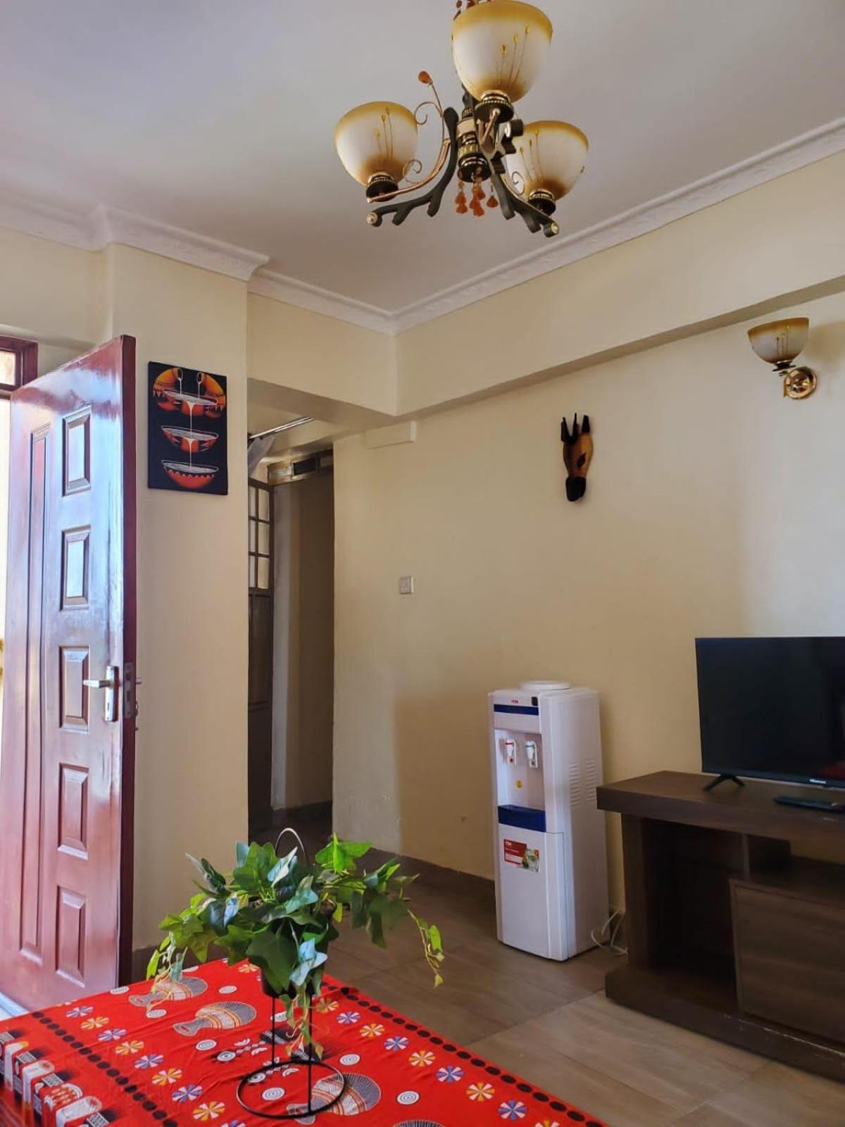 Father's Hub Airbnbs view 4