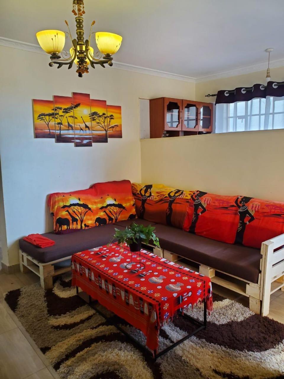 Father's Hub Airbnbs view 5