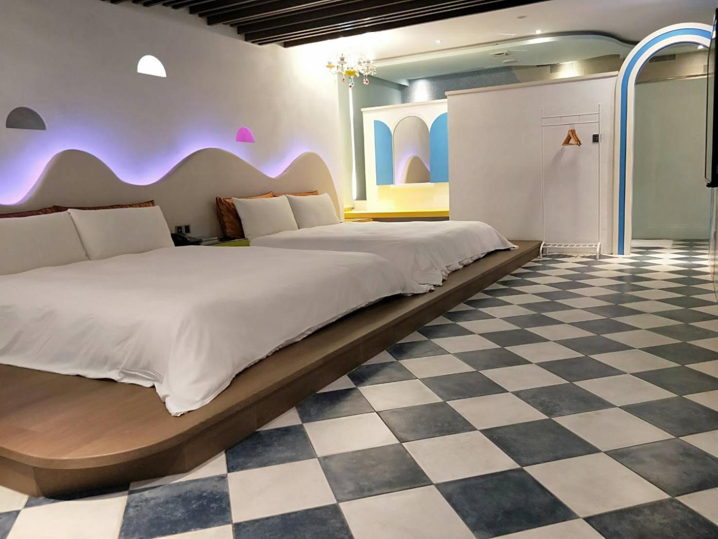 Chen He Motel