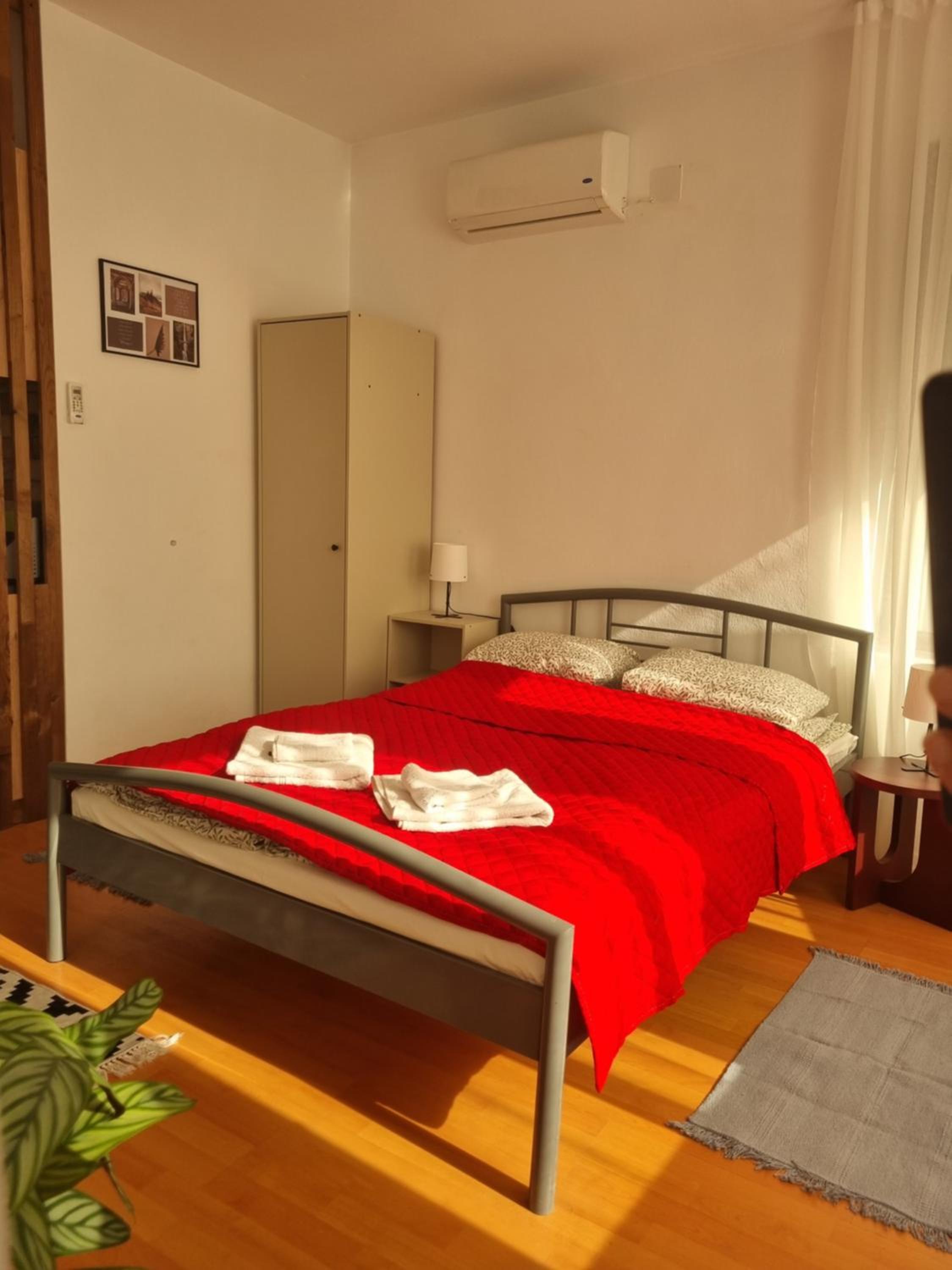 Flower Inn - apartament 1 view 4