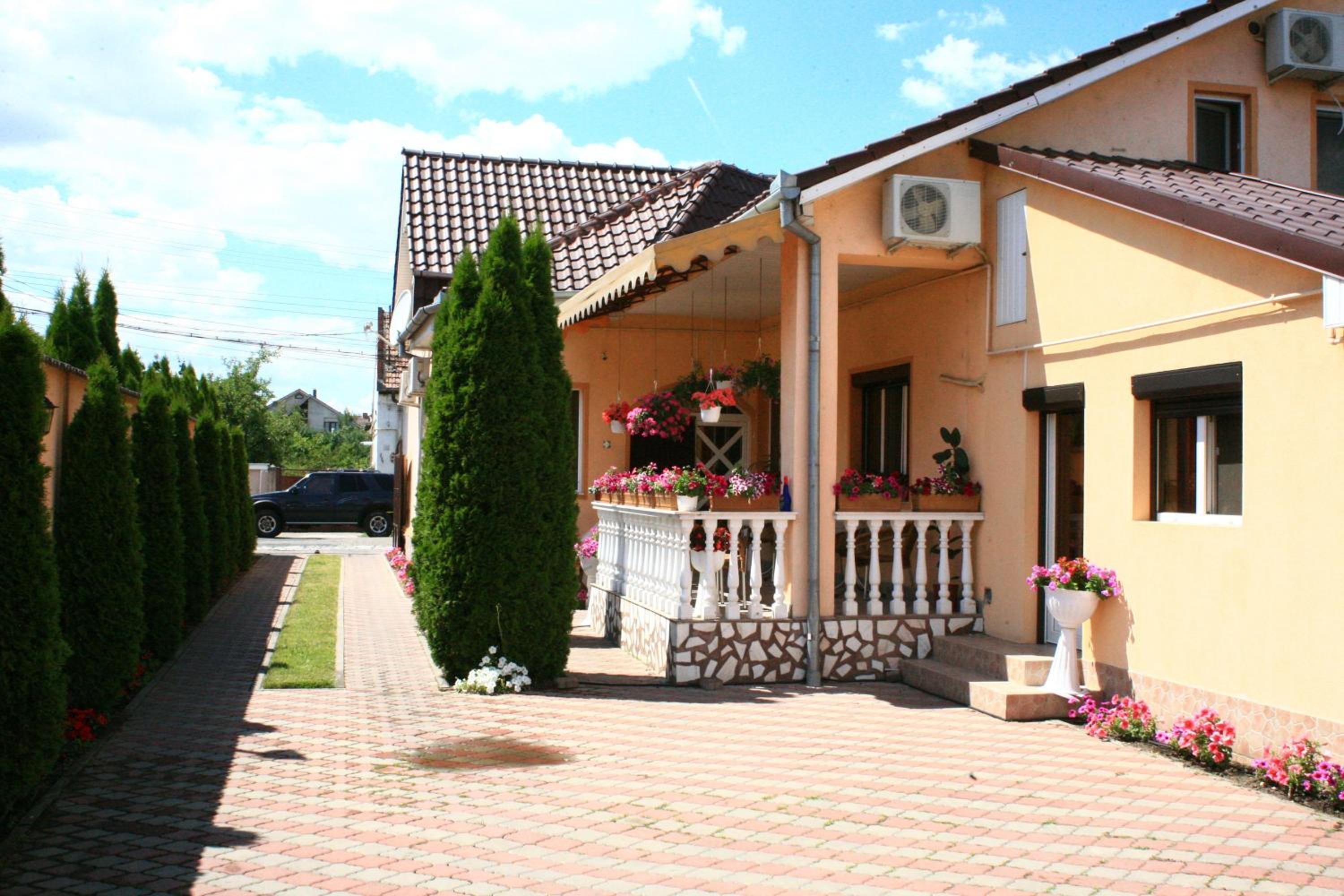 Radena view 5