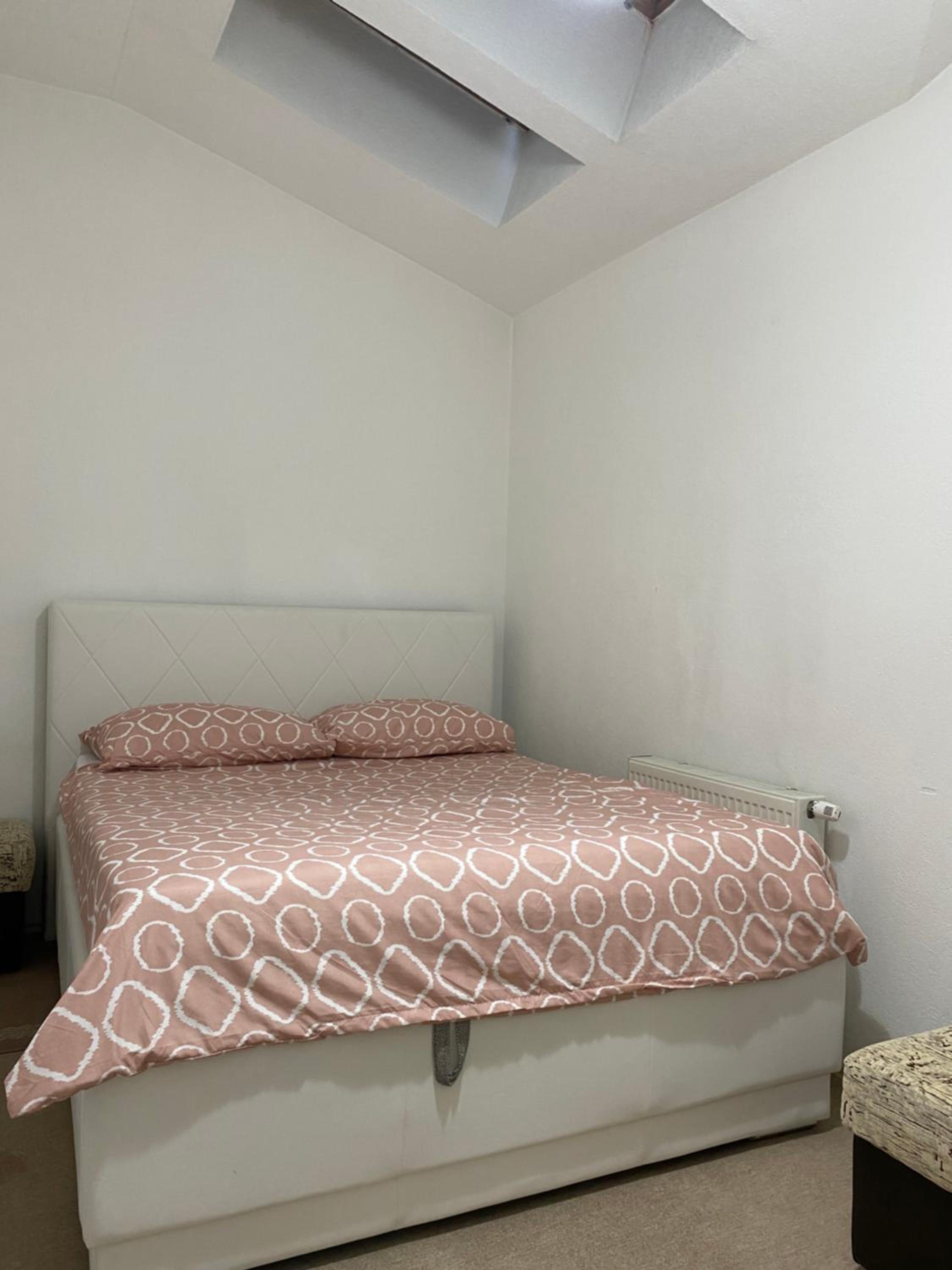 Unas apartment