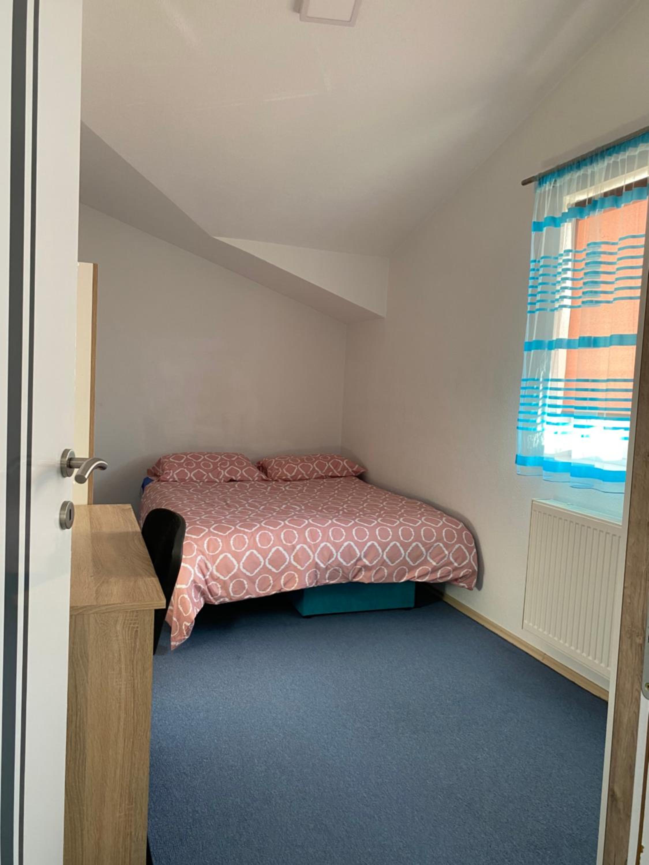 Unas apartment