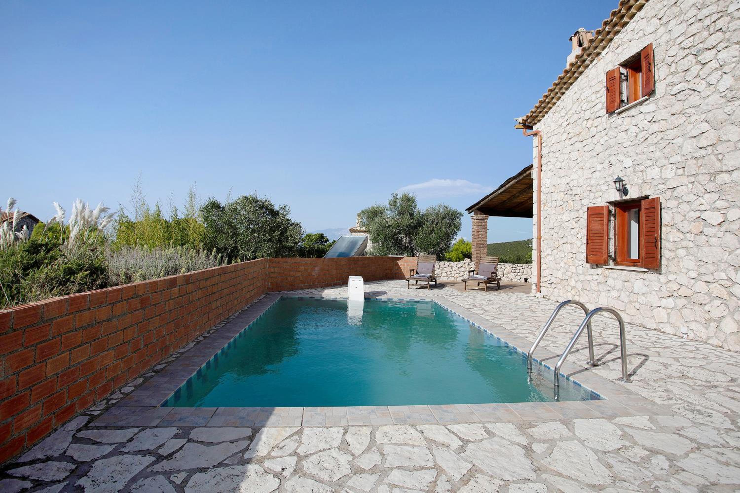 Agricultural Villa Mary Helen