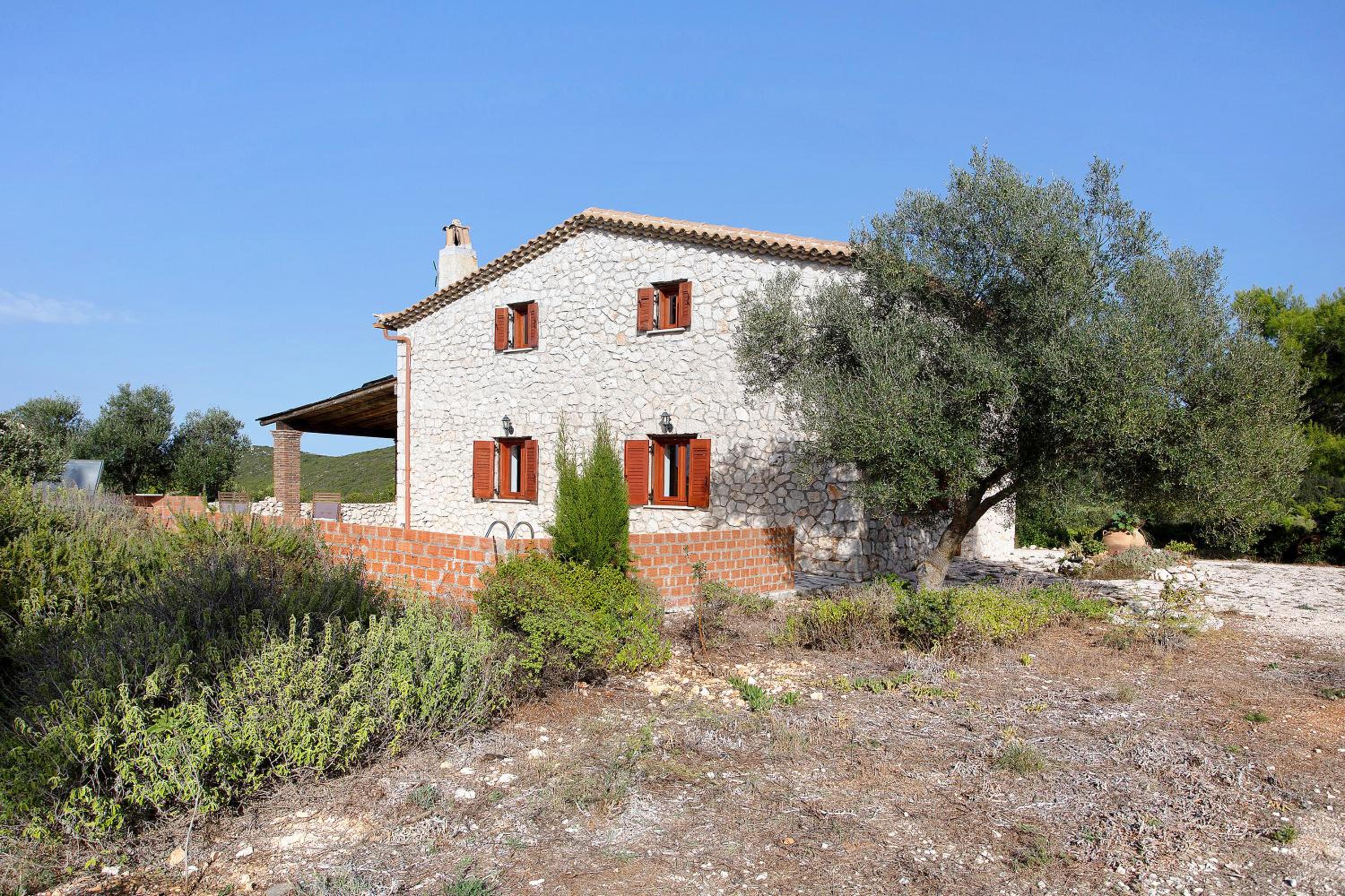 Agricultural Villa Mary Helen