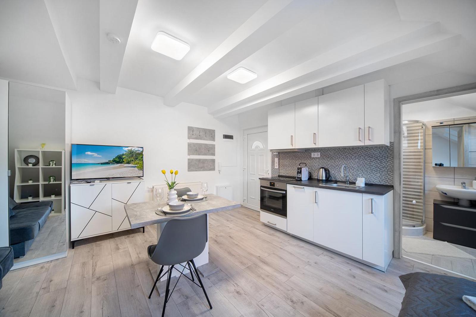 Ágoston Apartman 1-2 - Lora,Marci