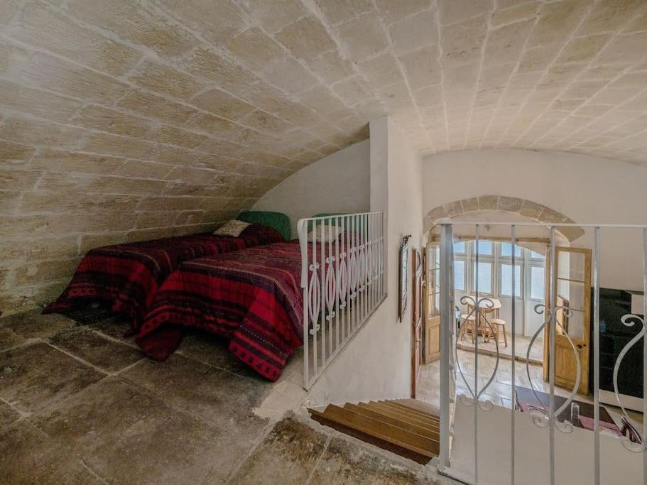 SeaFront Apartment In Valletta