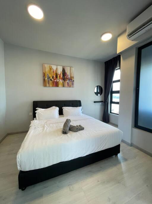 2Bedroom Jesselton Quay Sea & Mountain View4-5pax photo 2