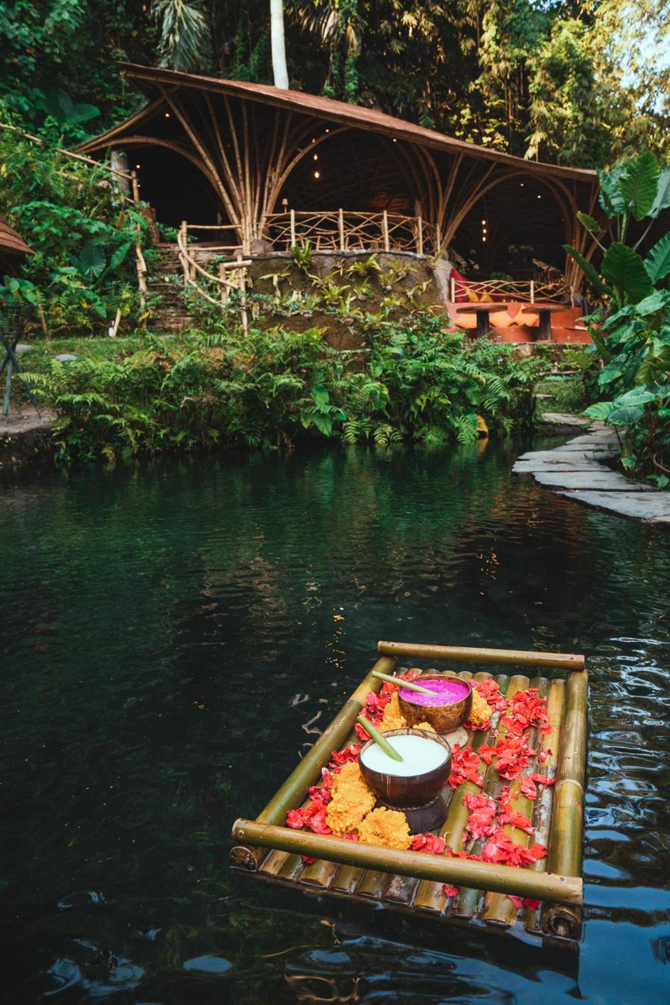 Bambu Indah 10