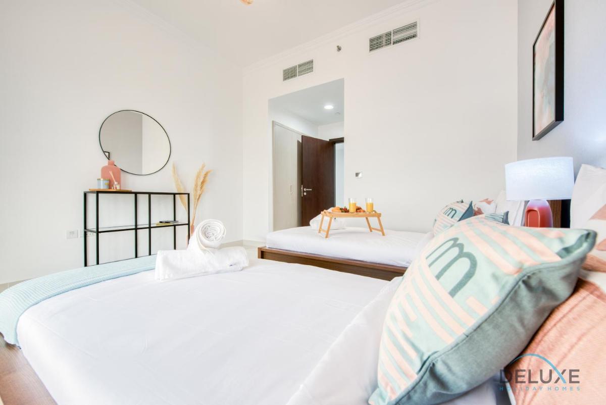Vivid 2BR at Canal Residences West Dubai Sports City by Deluxe Holiday Homes