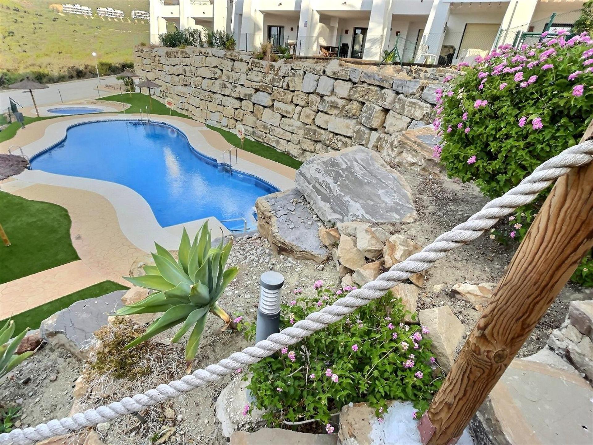 Spectacular 3 Bedroom Penthouse Apartment photo 3