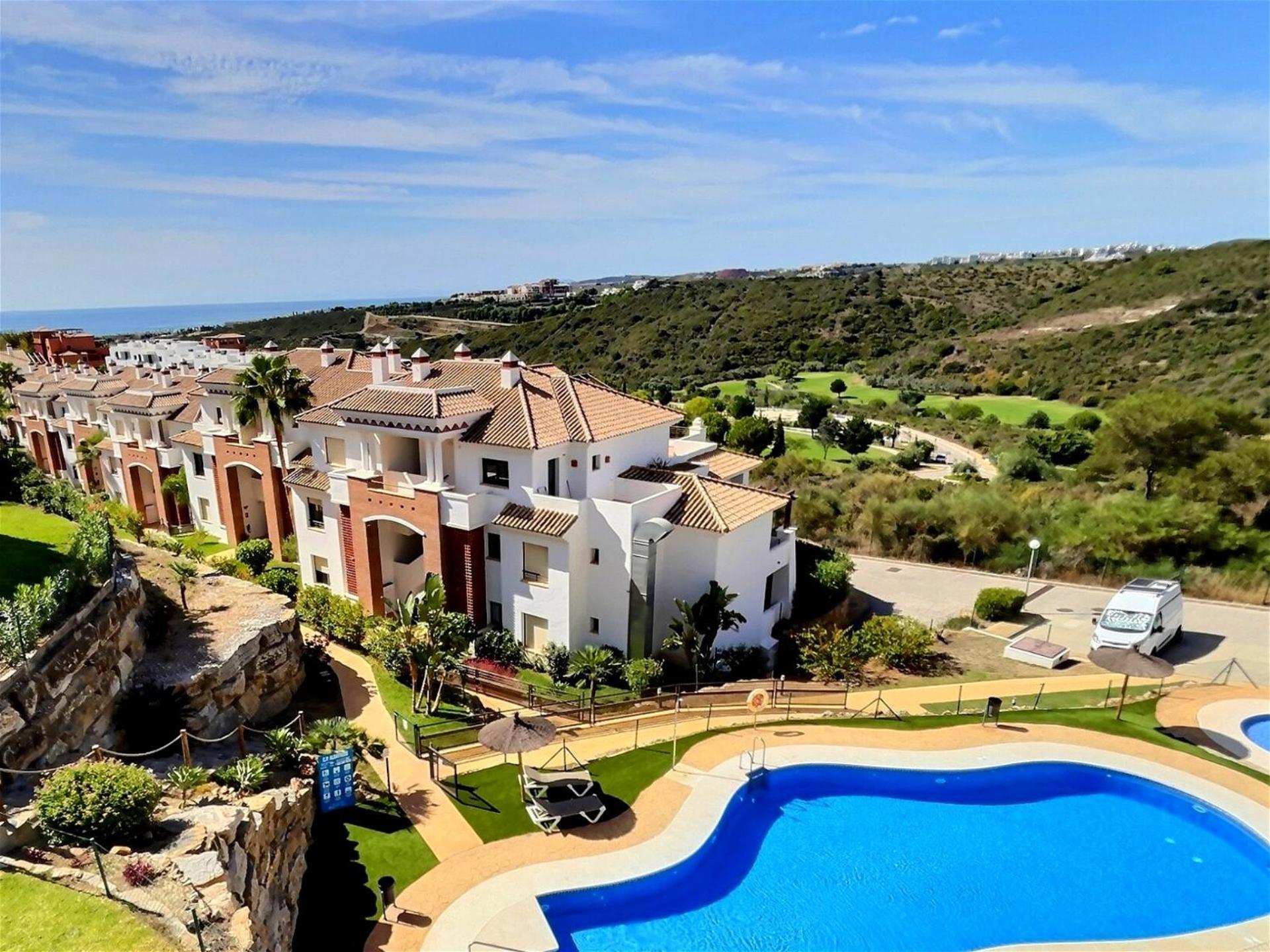 Spectacular 3 Bedroom Penthouse Apartment photo 5