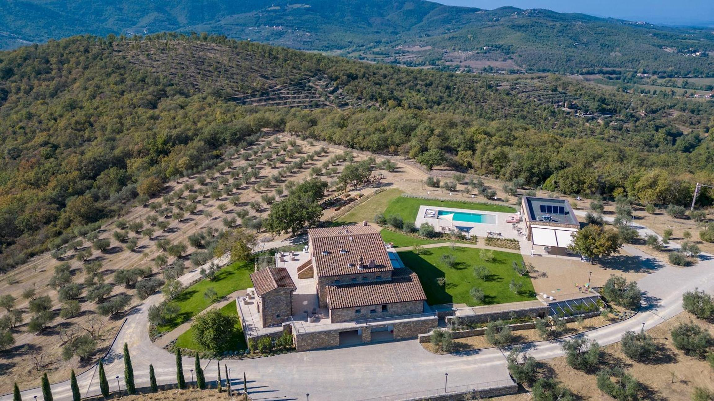LA CALCINAIA 16, Emma Villas