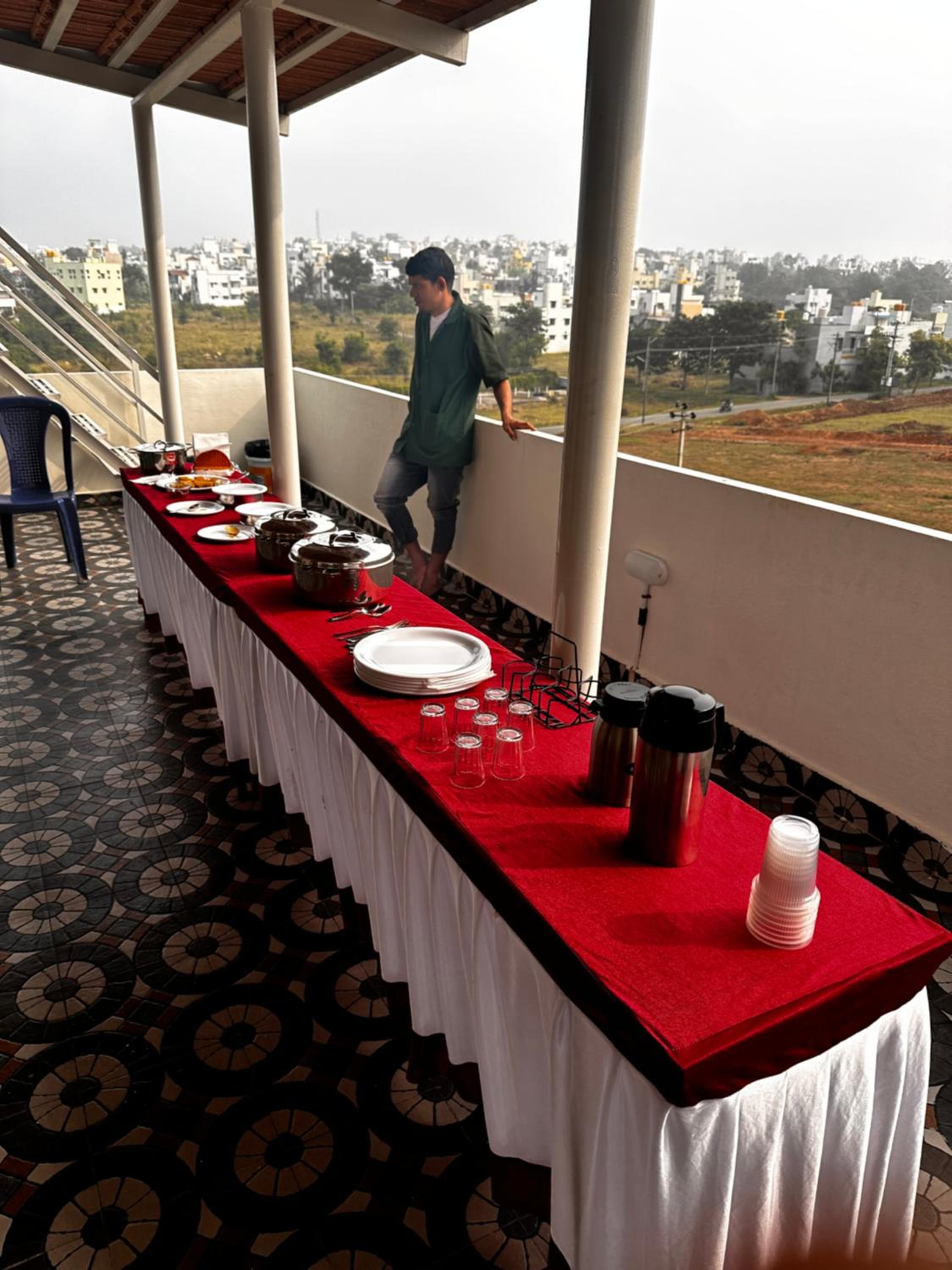 DEEYA Home Stay - A Luxury Family Guest House