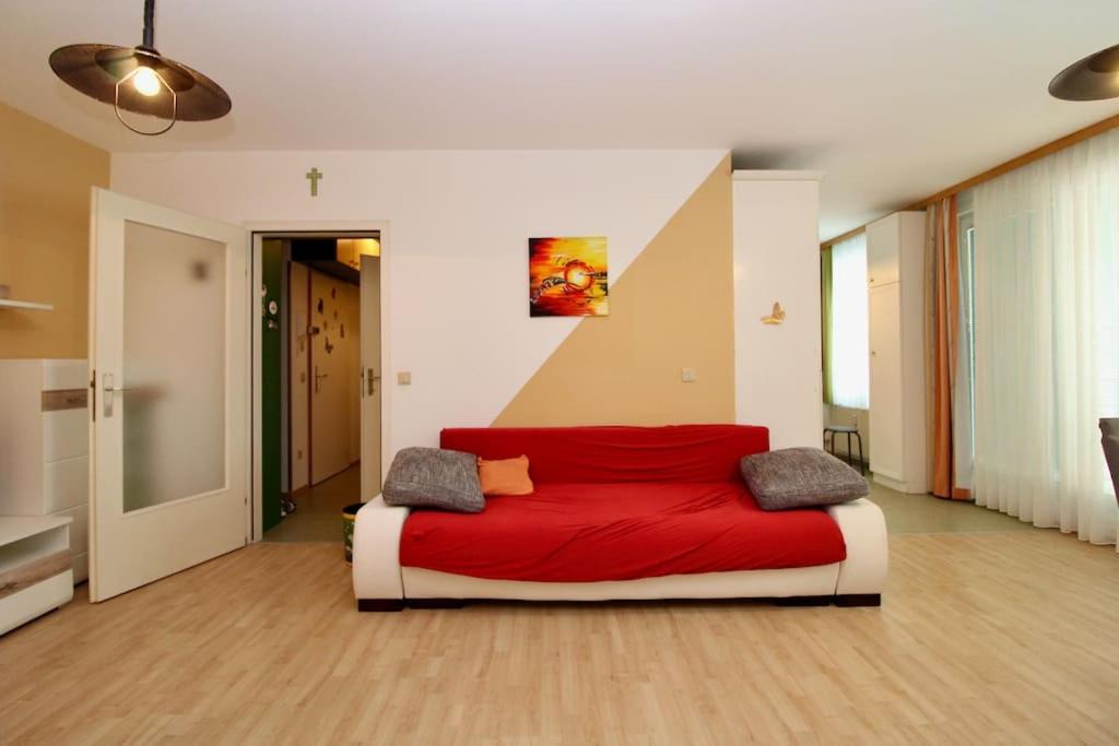 Cozy Apartment FREE parking
