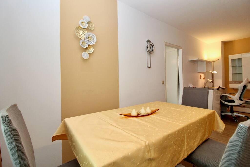 Cozy Apartment FREE parking
