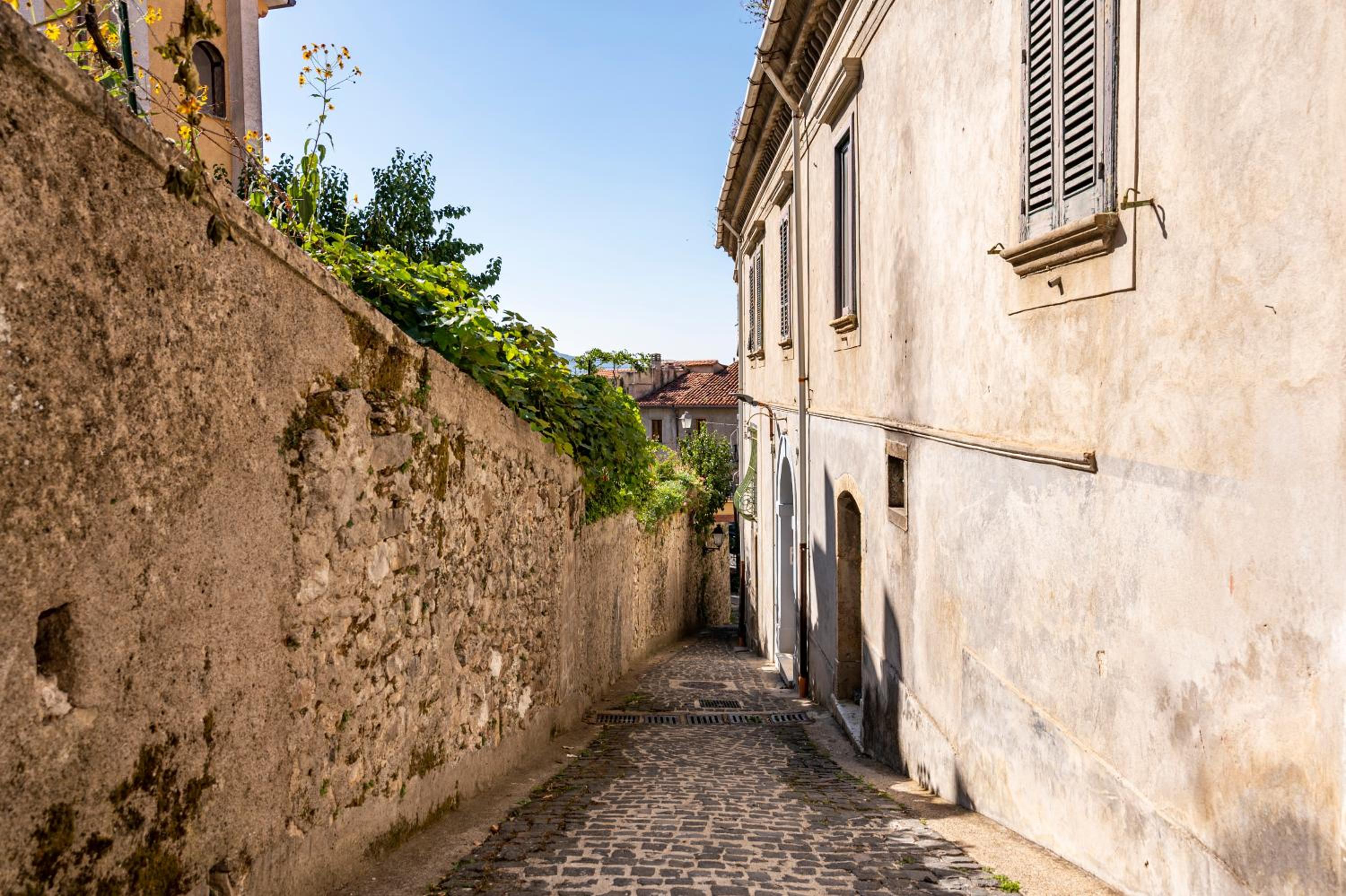 PIAZZA LAURINO Apartments