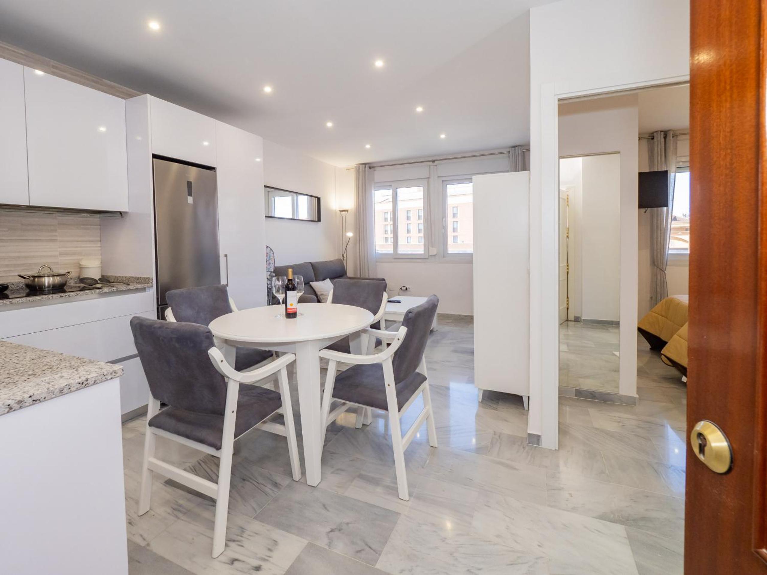 Cubo's Apartamento Atocha with Optional Parking