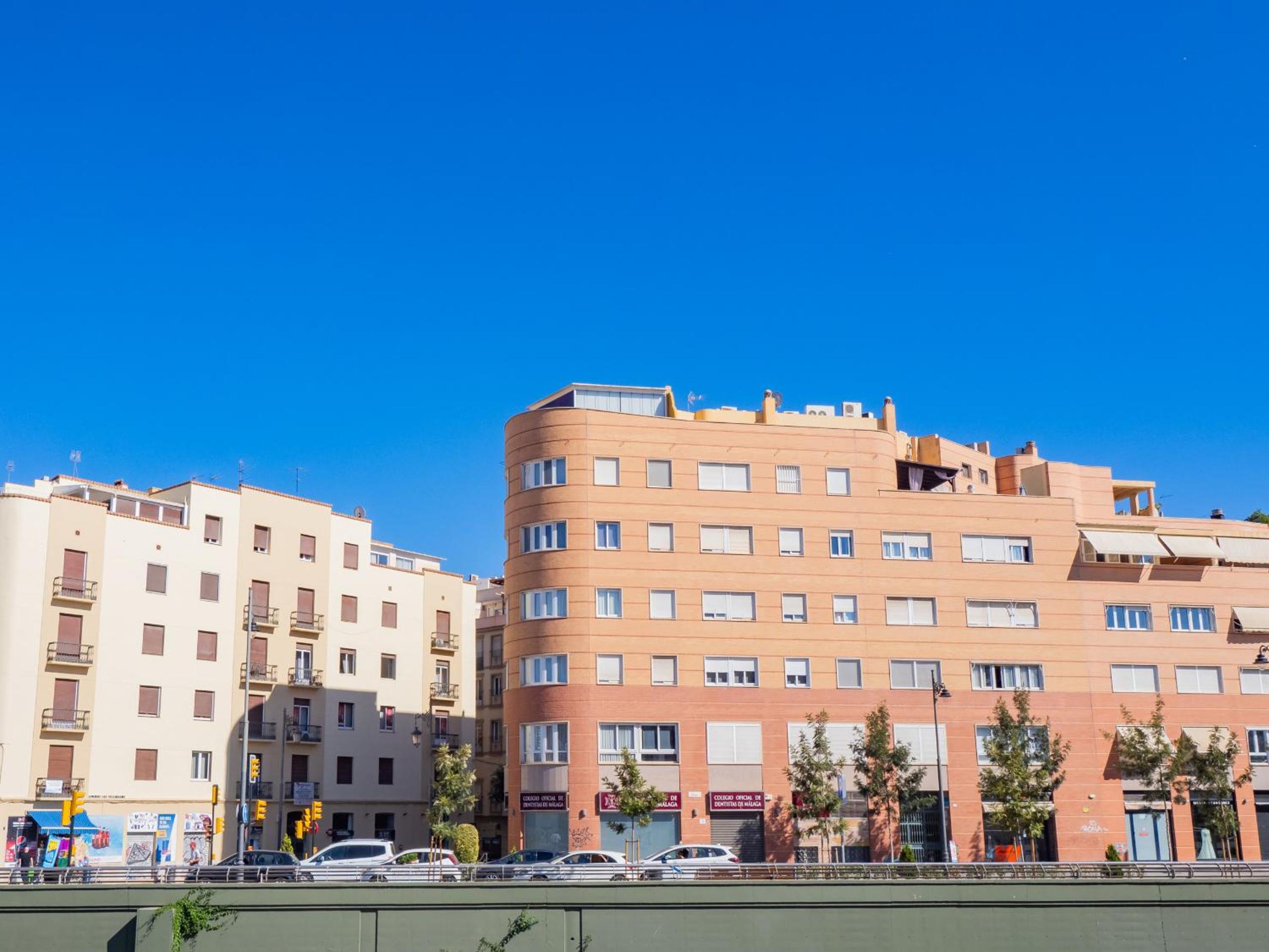 Cubo's Apartamento Atocha with Optional Parking