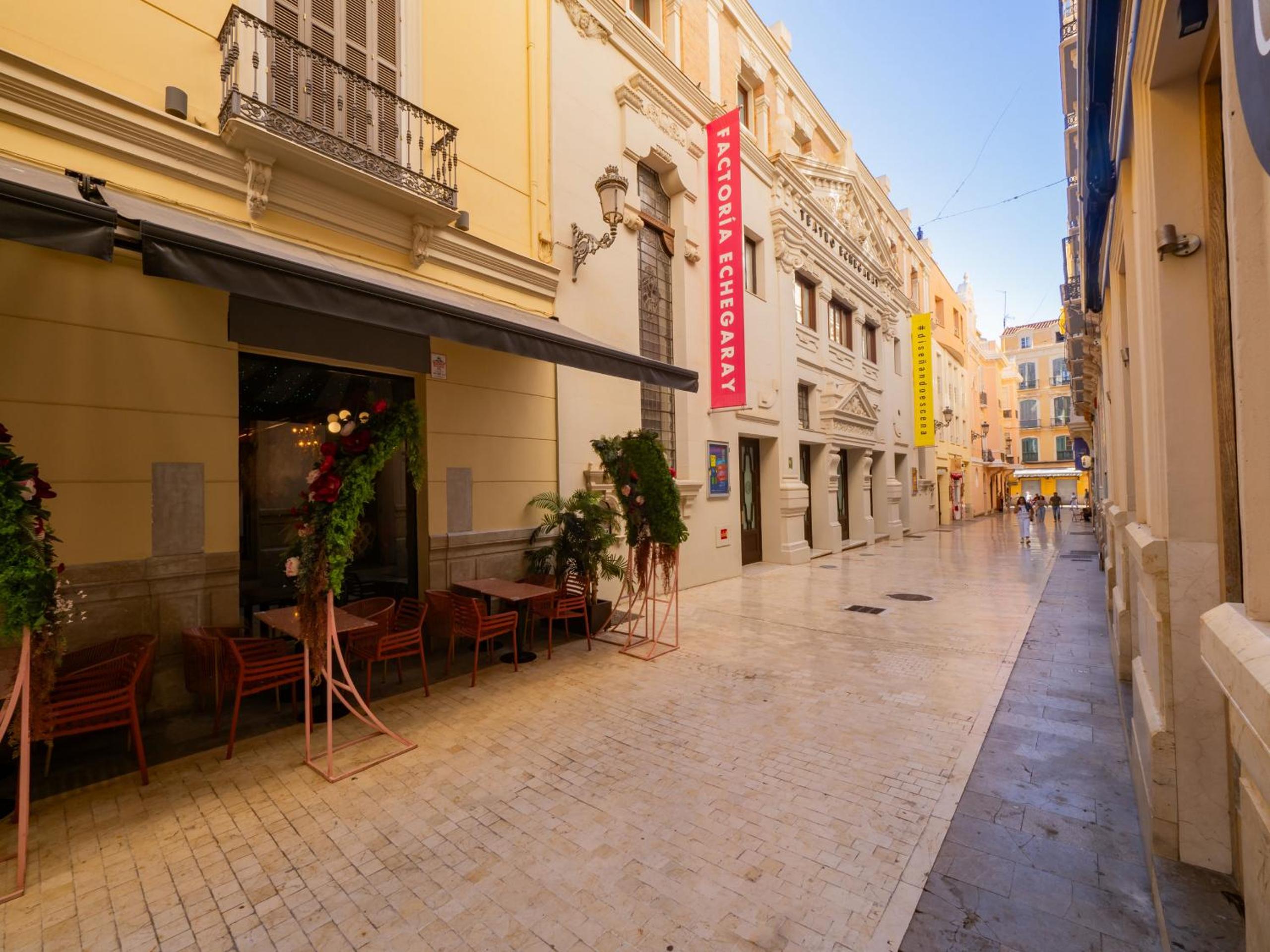 Cubo's Apartamento Atocha with Optional Parking