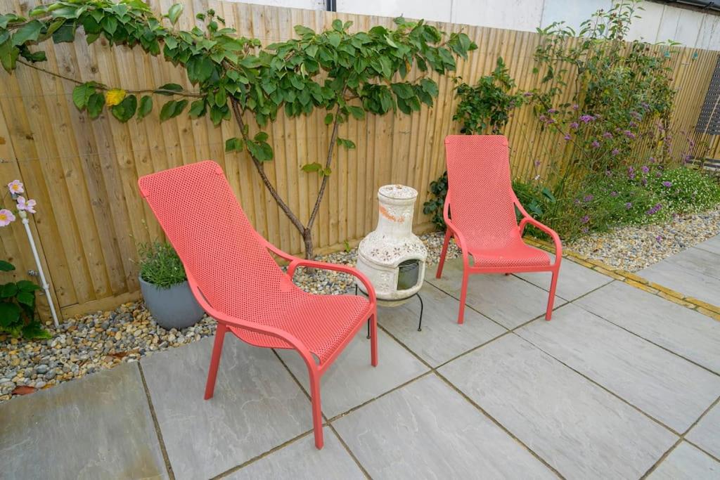 Pilots Lodge by Deal Castle with free parking