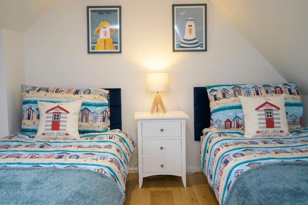 Pilots Lodge by Deal Castle with free parking