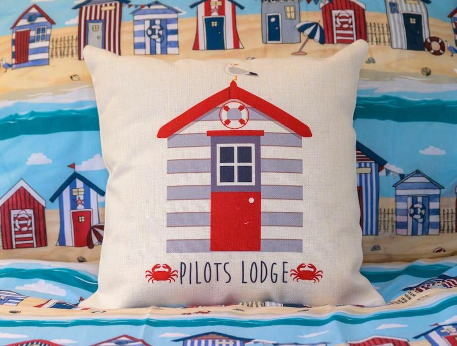 Pilots Lodge by Deal Castle with free parking