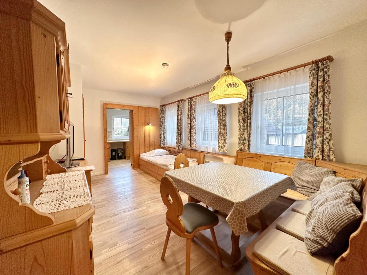 Ferienhaus am Fluss