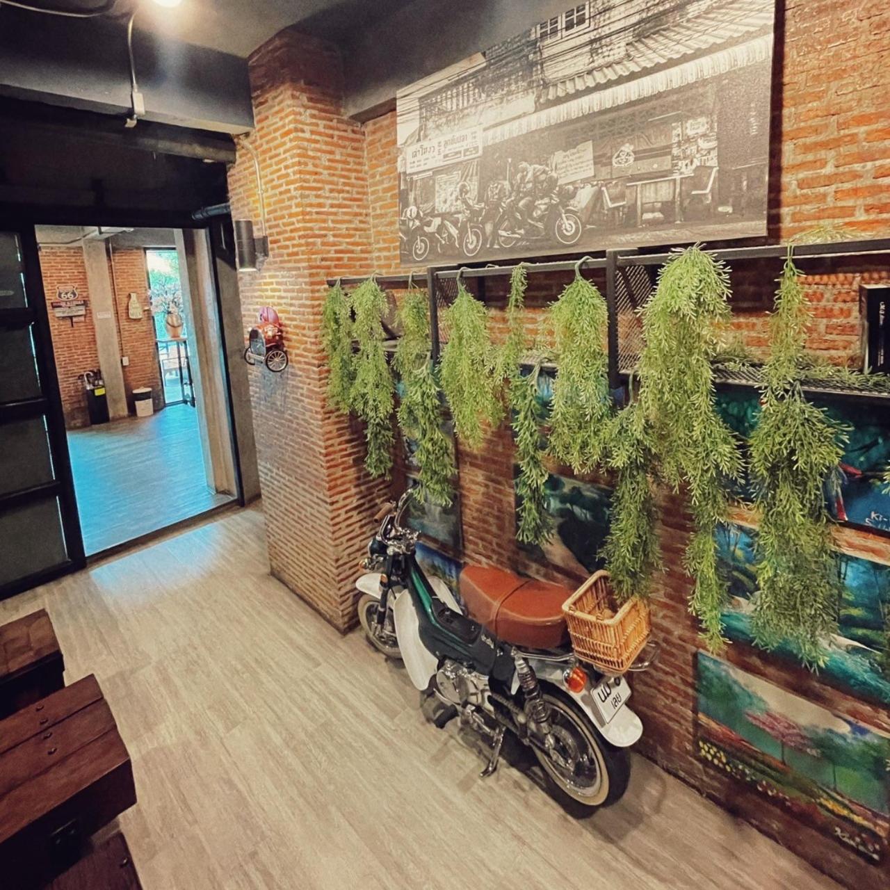 Yotaka The Hostel