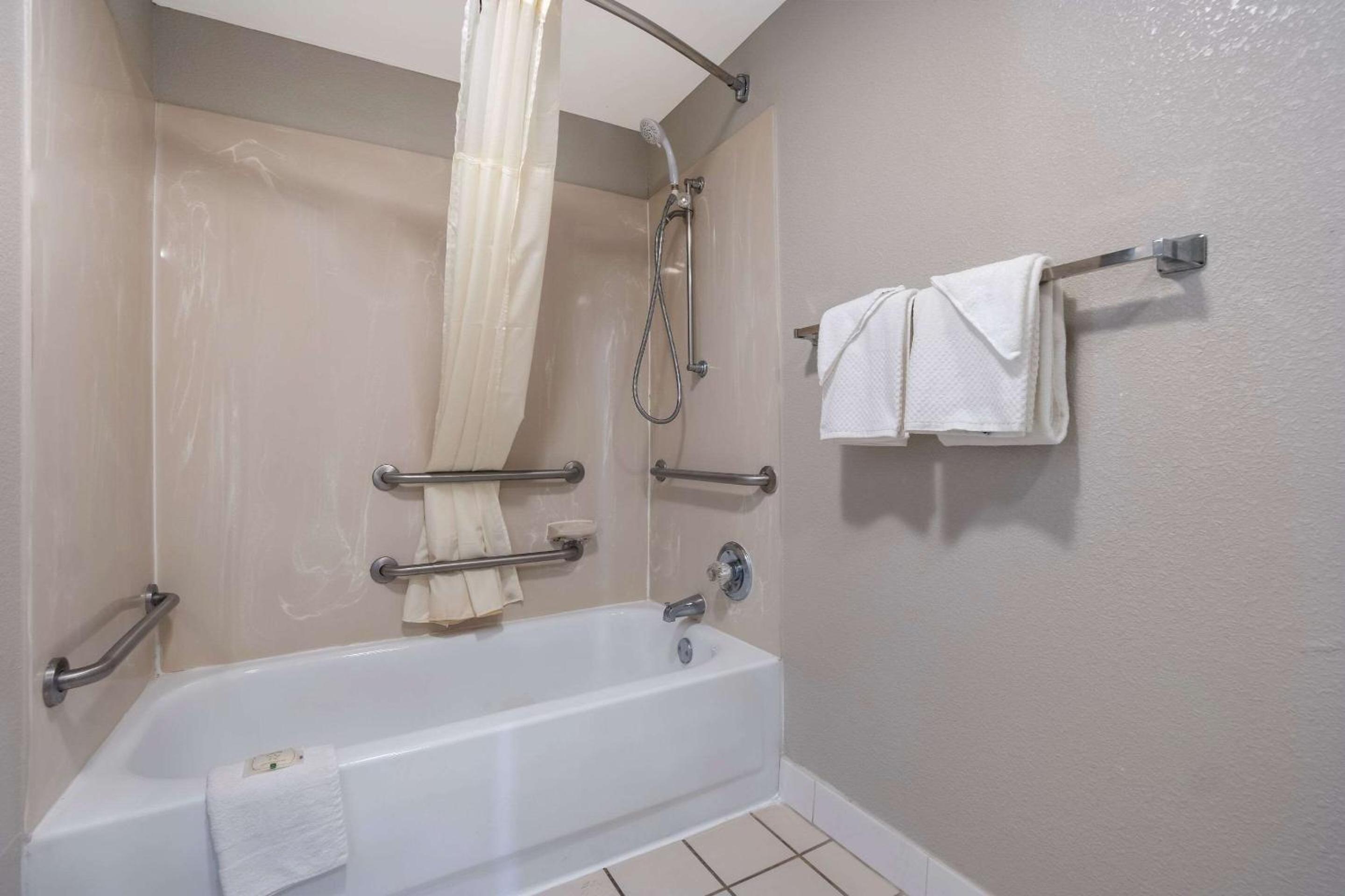 Quality Inn Fort Jackson