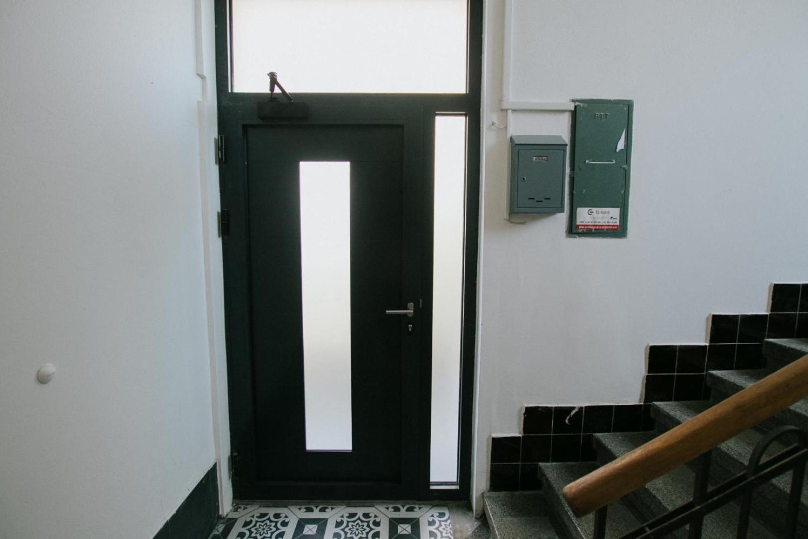 First Love one-bedroom apartment for 2 view 4