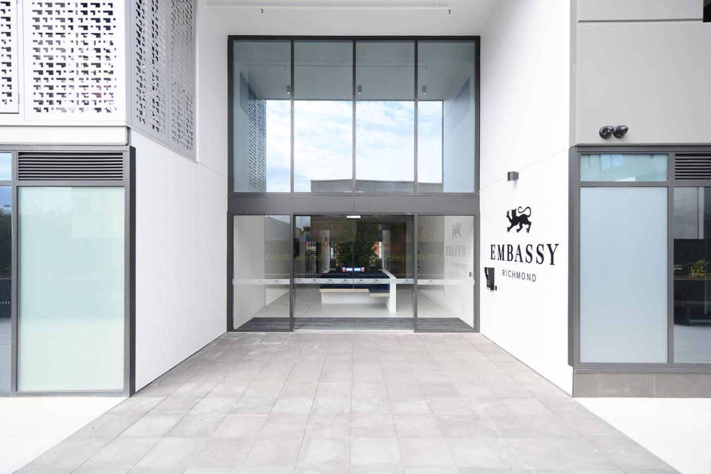 Luxury Living, Richmond
