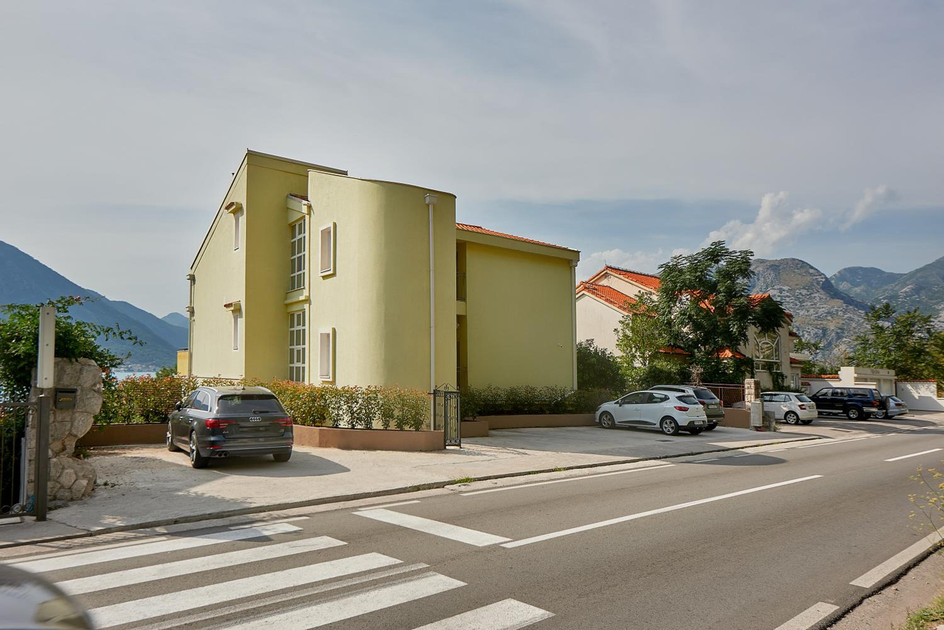 2montenegro MIMOZA Apartments