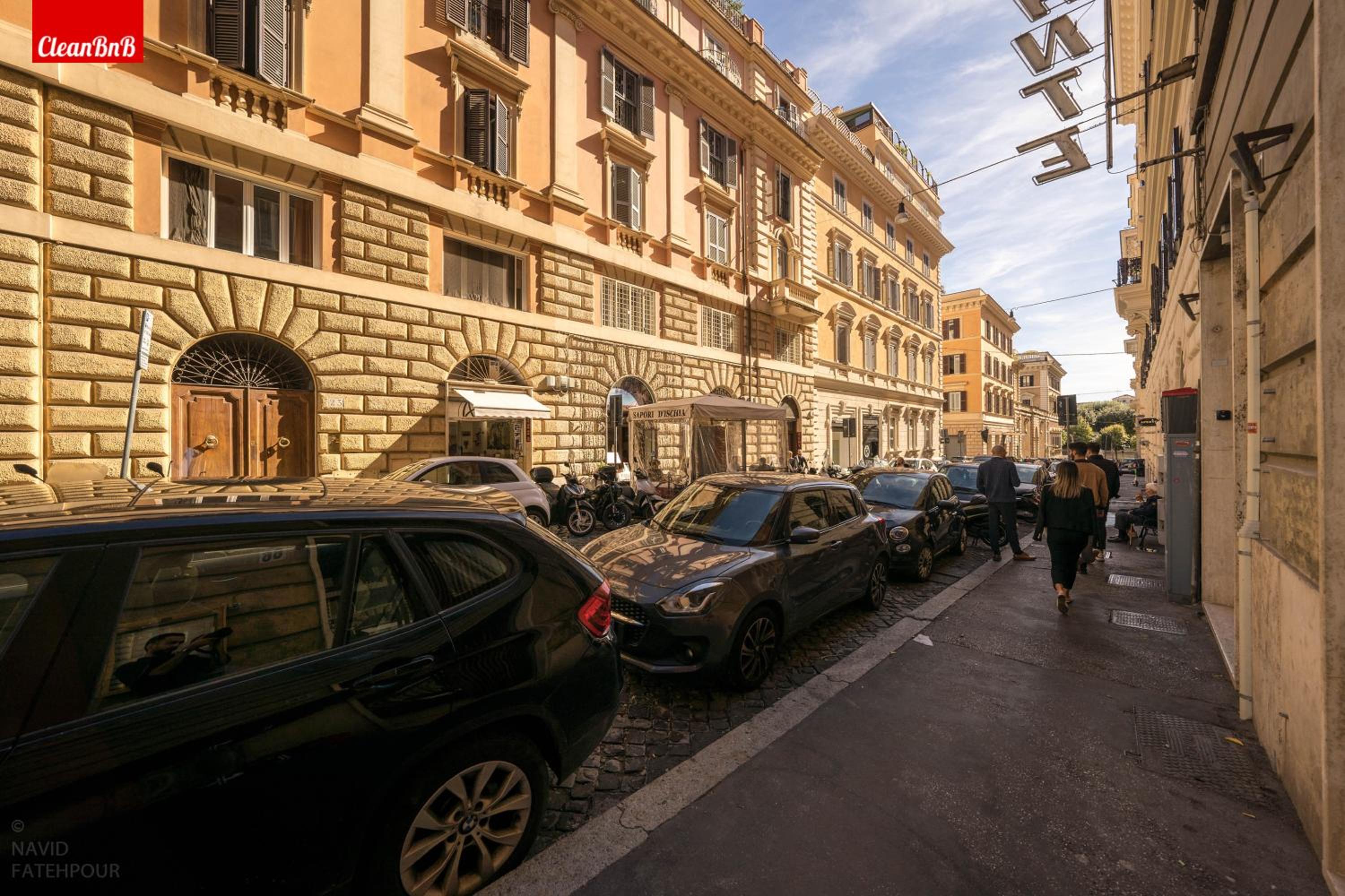 GuestHost - La finestra sui palazzi di Roma Apartment