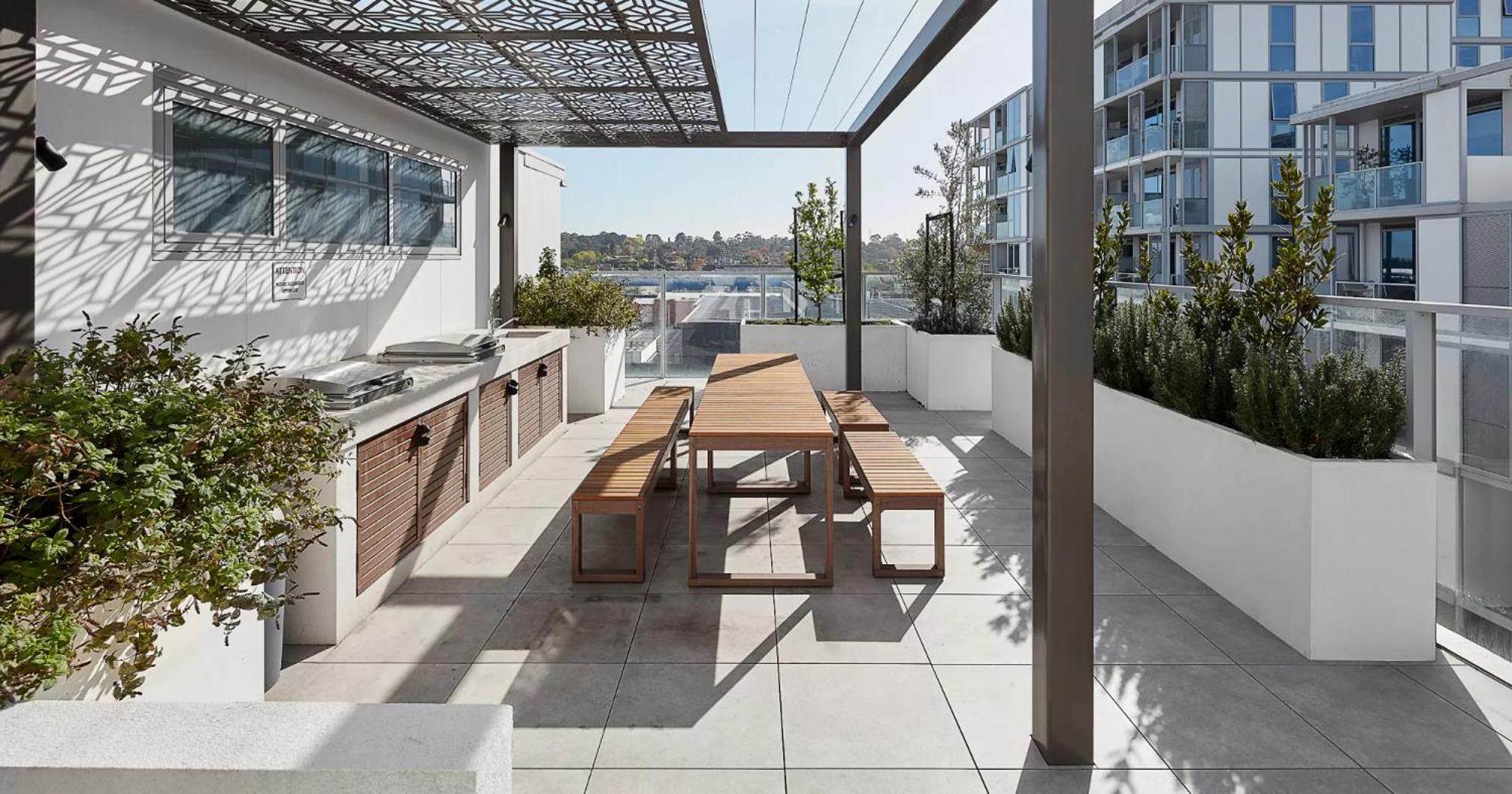 Luxury Living, Richmond