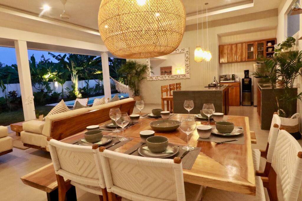 Wonderful designer villa huge garden near Samadi view 3