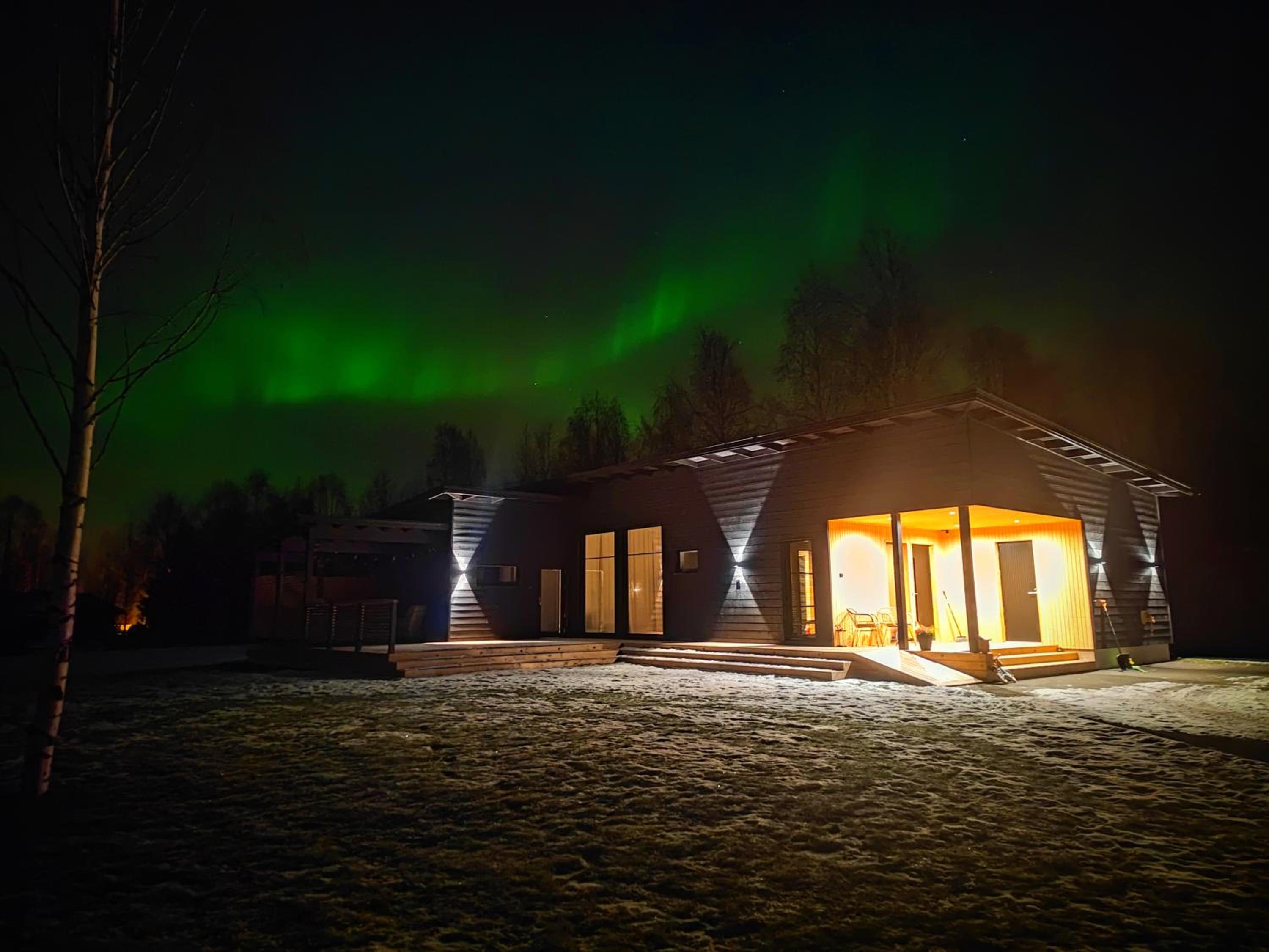 Villa Pajunkissa with Jacuzzi and Sauna
