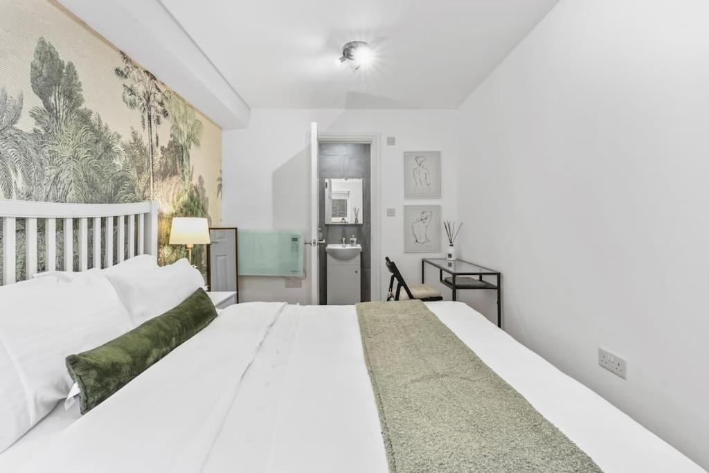 Holiday home 2BR l 2BA With Patio-Sleep 6
