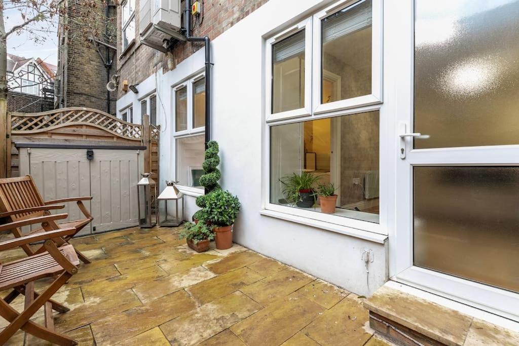 Holiday home 2BR l 2BA With Patio-Sleep 6