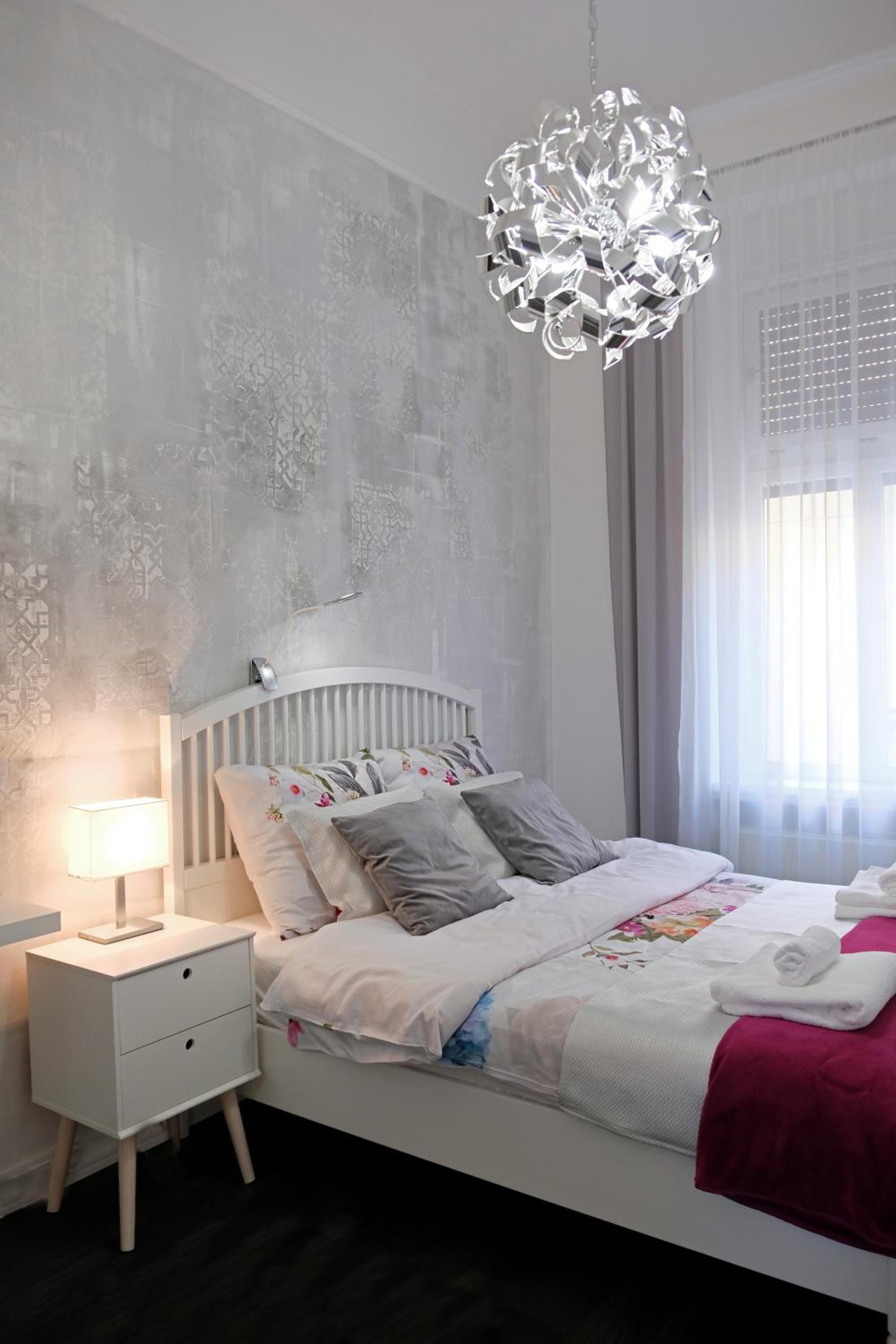 DECOR Apartman