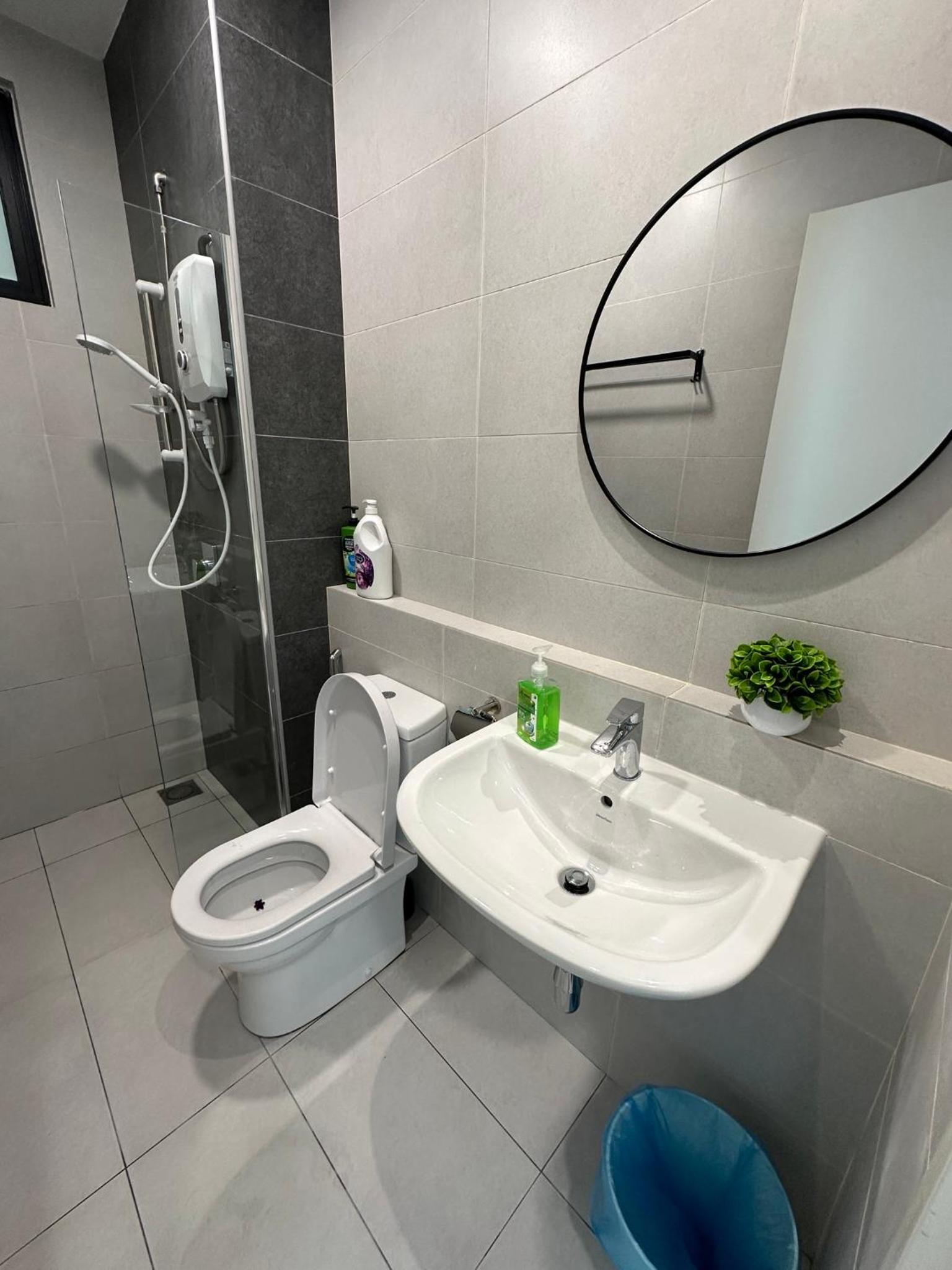 family suite Laville#velocity maluri by Homeizing