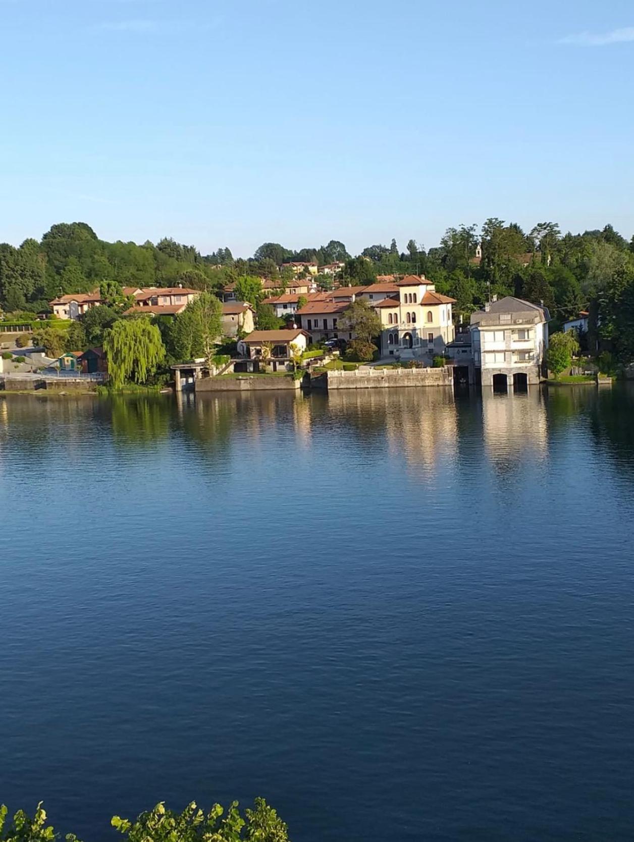 Bellissimo appartamento in centro a Sesto Calende view 5